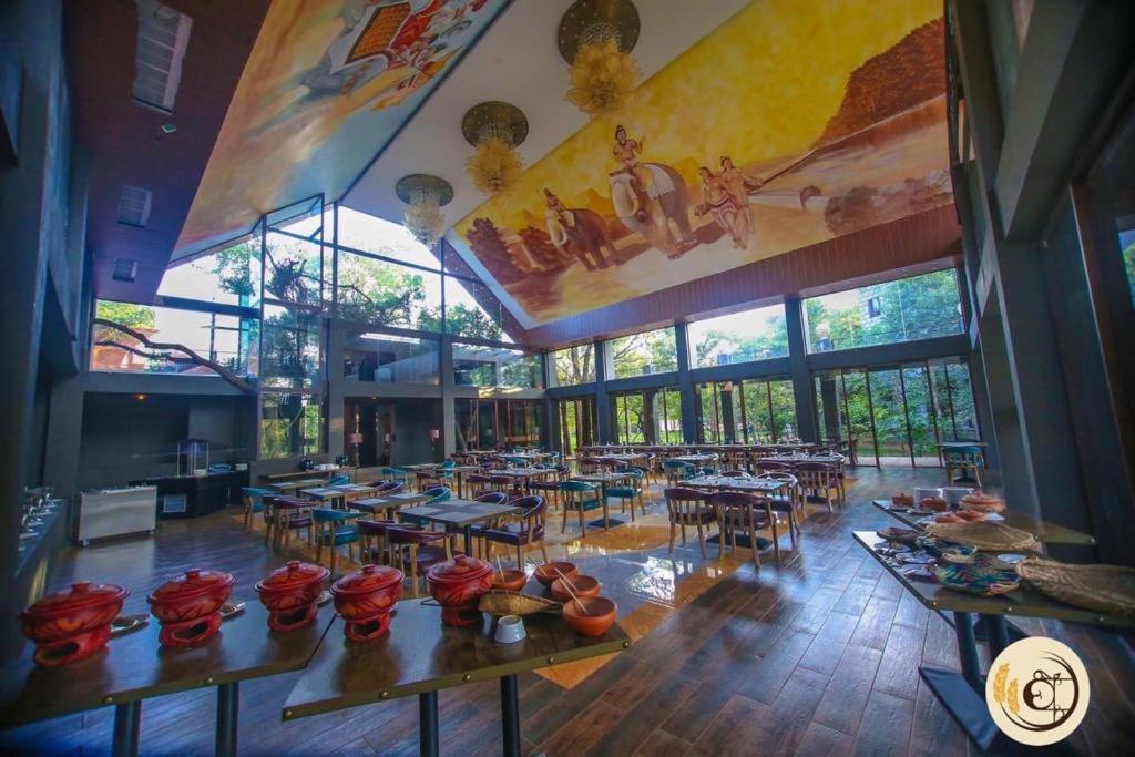 Aswadduma Hotel Дамбула Екстериор снимка
